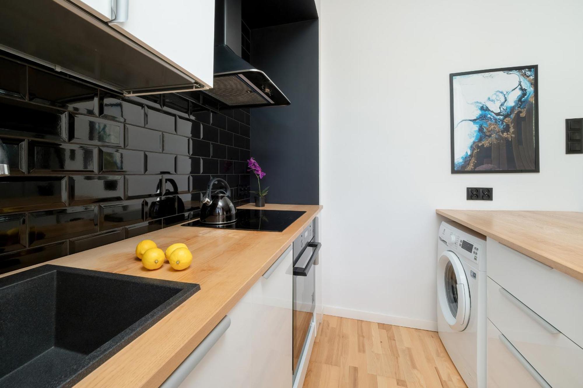 Eleganckie Studio Na 2 Pietrze Dla 4 Osob Z Antresola, Wanna I Parkingiem By Noclegi Renters Łódź Zewnętrze zdjęcie